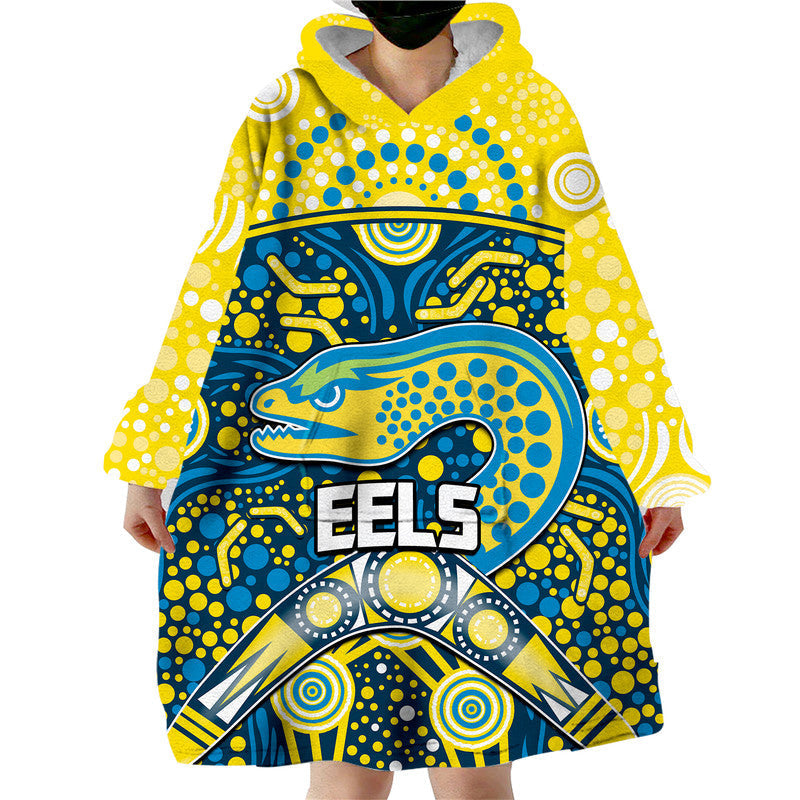 Parramatta Eels Rugby Wearable Blanket Hoodie Boomerang Indigenous Dots - Vibe Hoodie Shop