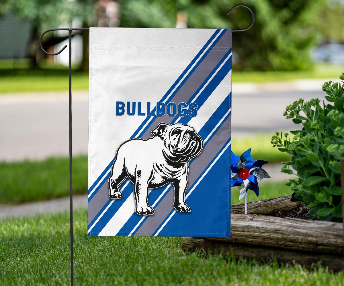 Canterbury - Bankstown Bulldogs Flag Simple Style - Vibe Hoodie Shop