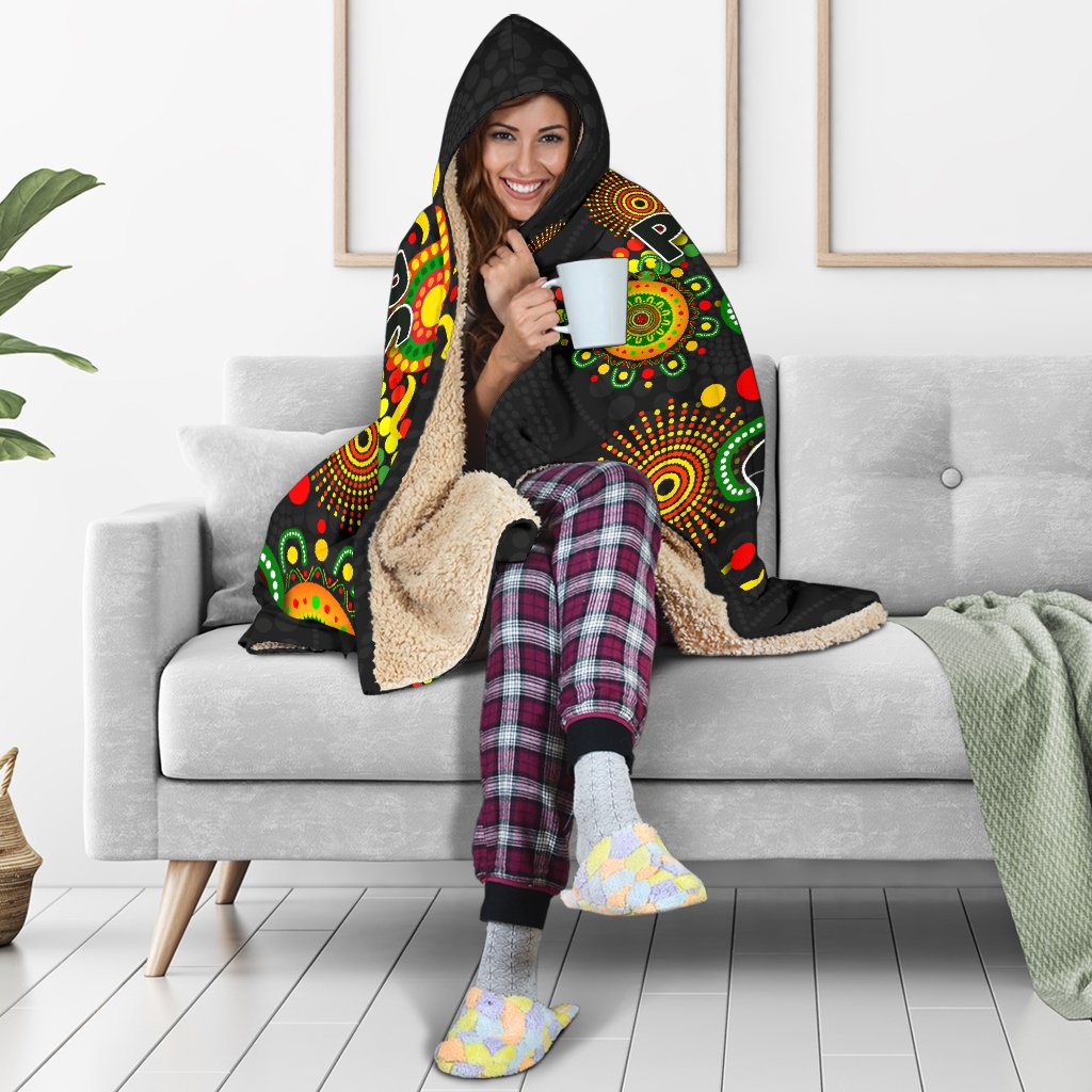 penrith-hooded-blanket-indigenous-panthers-black