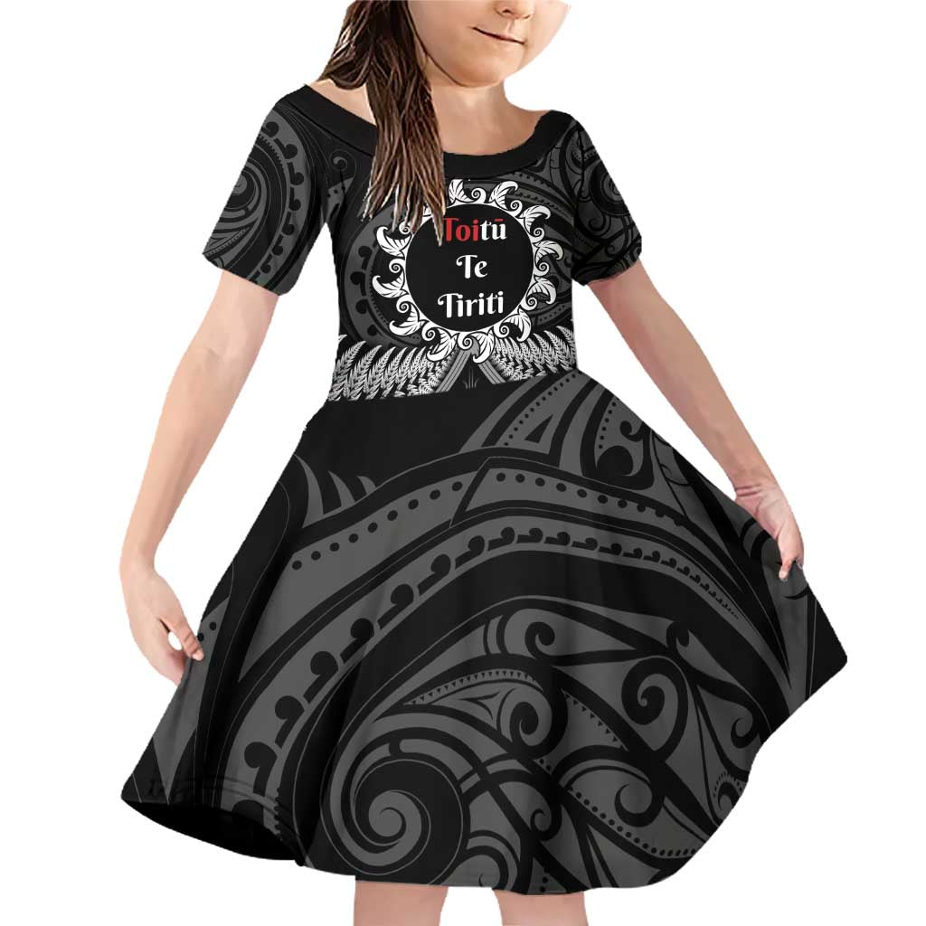 Personalised Toitu Te Tiriti Aotearoa Silver Fern Family Matching Off Shoulder Short Dress and Hawaiian Shirt New Zealand Maori Pattern