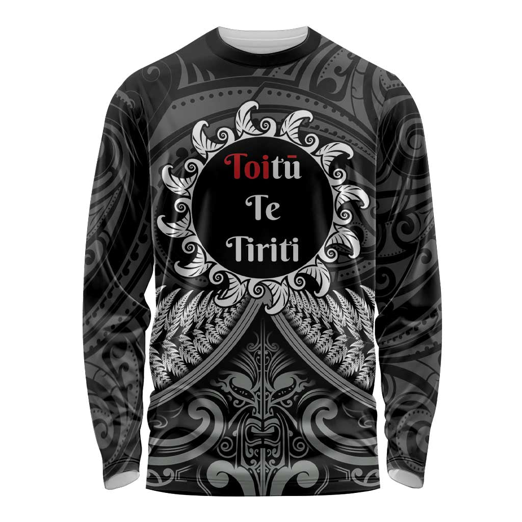 Personalised Toitu Te Tiriti Aotearoa Silver Fern Long Sleeve Shirt New Zealand Maori Pattern - Vibe Hoodie Shop