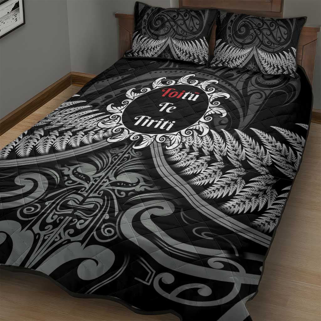 Toitu Te Tiriti Aotearoa Silver Fern Quilt Bed Set New Zealand Maori Pattern - Vibe Hoodie Shop