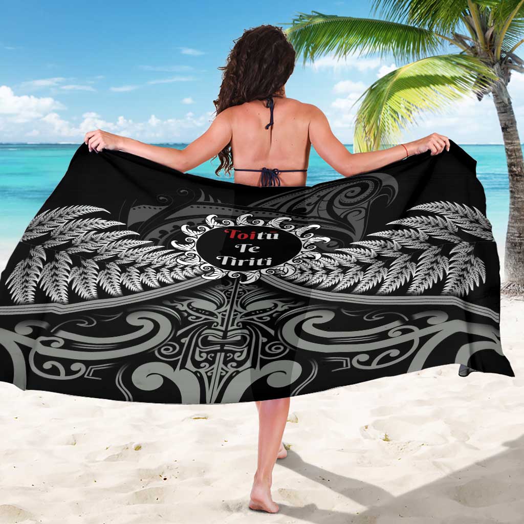 Toitu Te Tiriti Aotearoa Silver Fern Sarong New Zealand Maori Pattern - Vibe Hoodie Shop