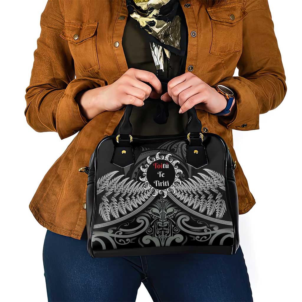 Toitu Te Tiriti Aotearoa Silver Fern Shoulder Handbag New Zealand Maori Pattern - Vibe Hoodie Shop