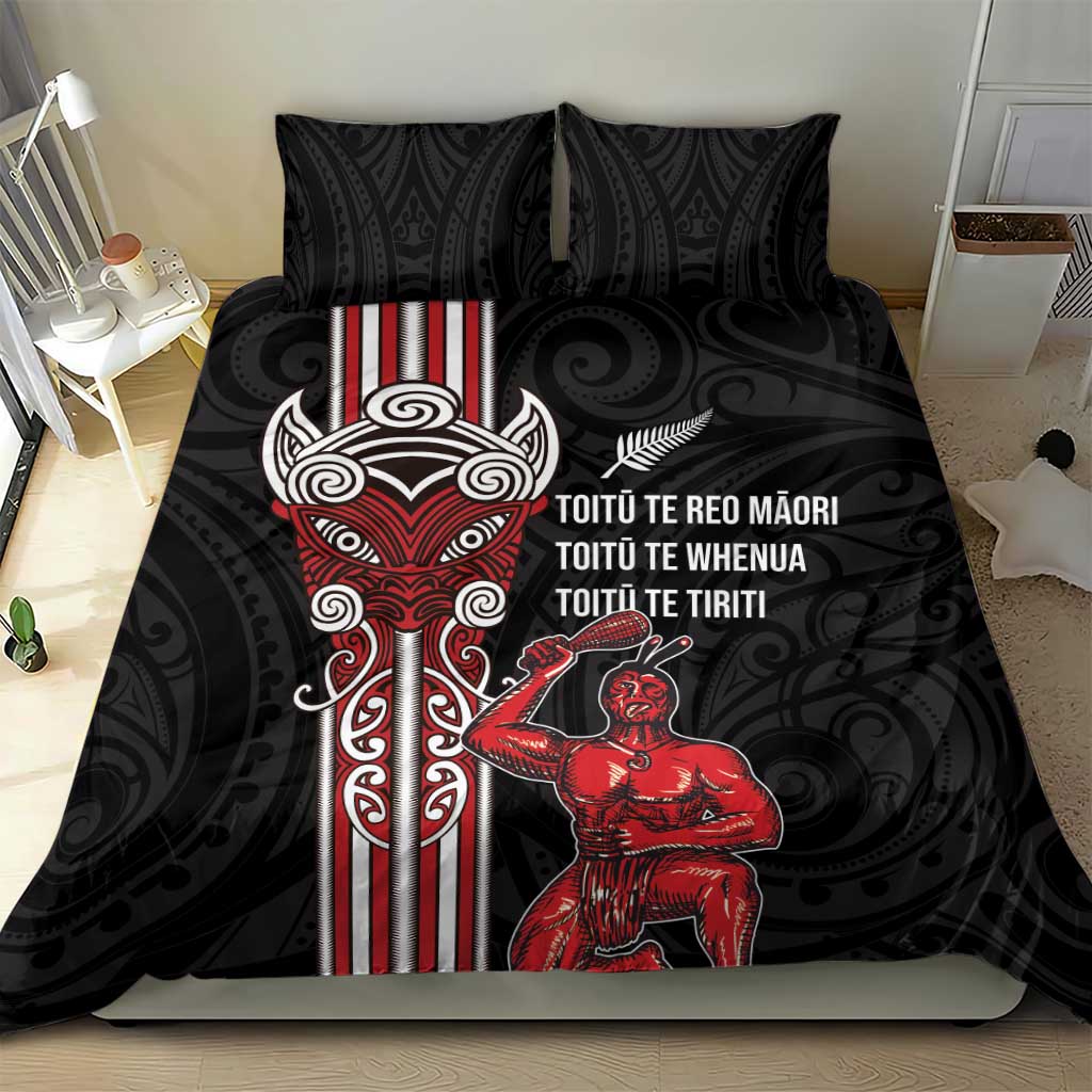 Toitu Te Reo Maori Toitu Te Whenua Toitu Te Tiriti Bedding Set Maori Warrior New Zealand - Vibe Hoodie Shop