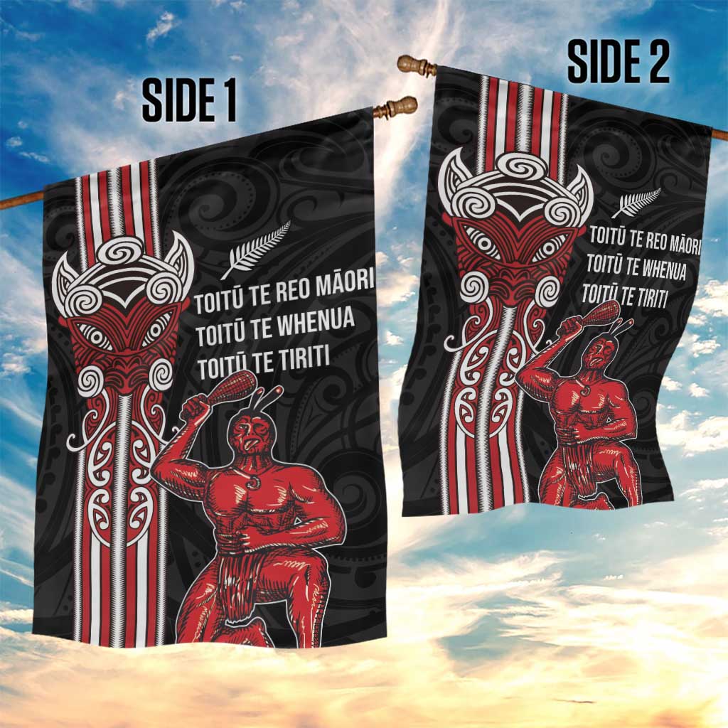 Toitu Te Reo Maori Toitu Te Whenua Toitu Te Tiriti Garden Flag Maori Warrior New Zealand - Vibe Hoodie Shop