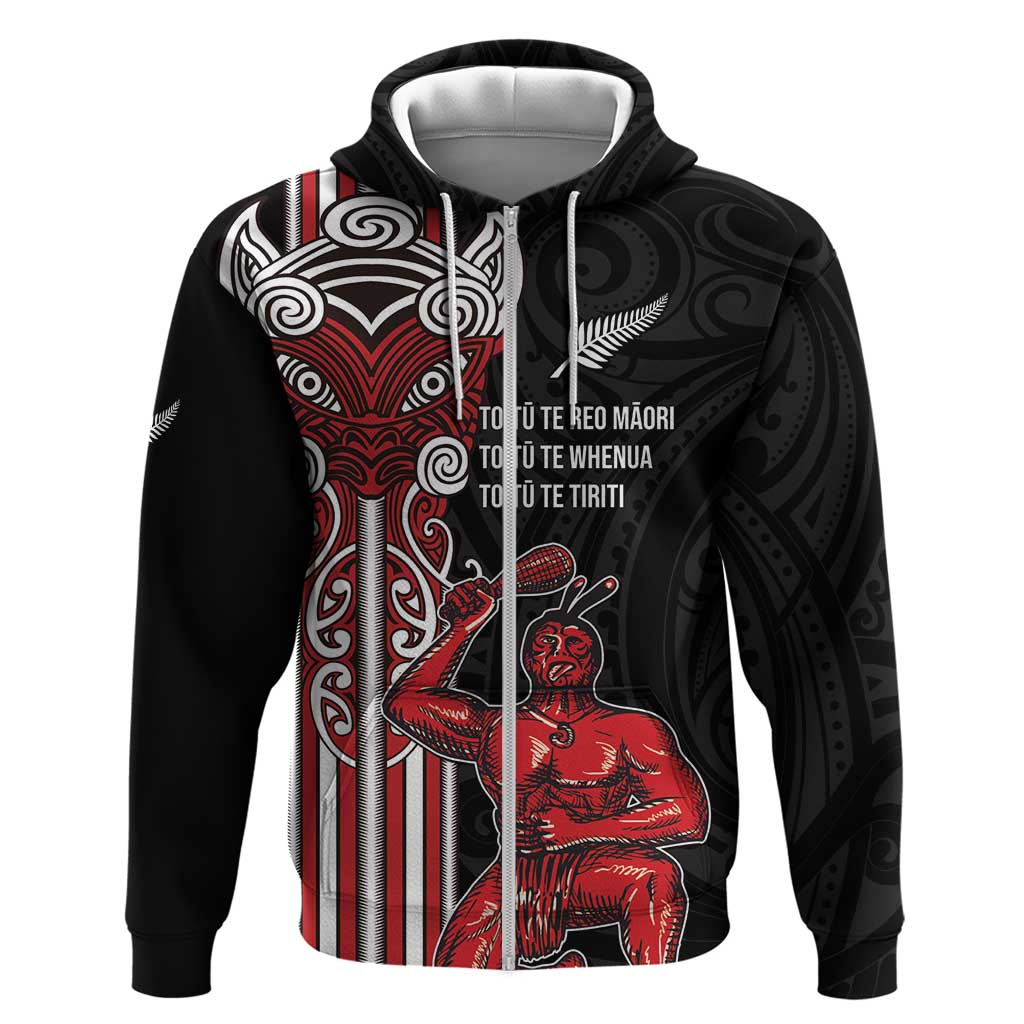 Toitu Te Reo Maori Toitu Te Whenua Toitu Te Tiriti Hoodie Maori Warrior New Zealand - Vibe Hoodie Shop