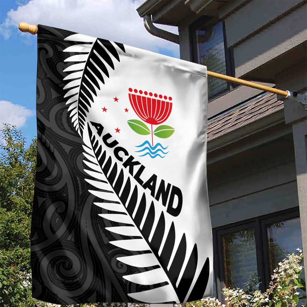 New Zealand Auckland Garden Flag Auckland's Emblem and Silver Ferns - Maori Art Tattoo - Vibe Hoodie Shop