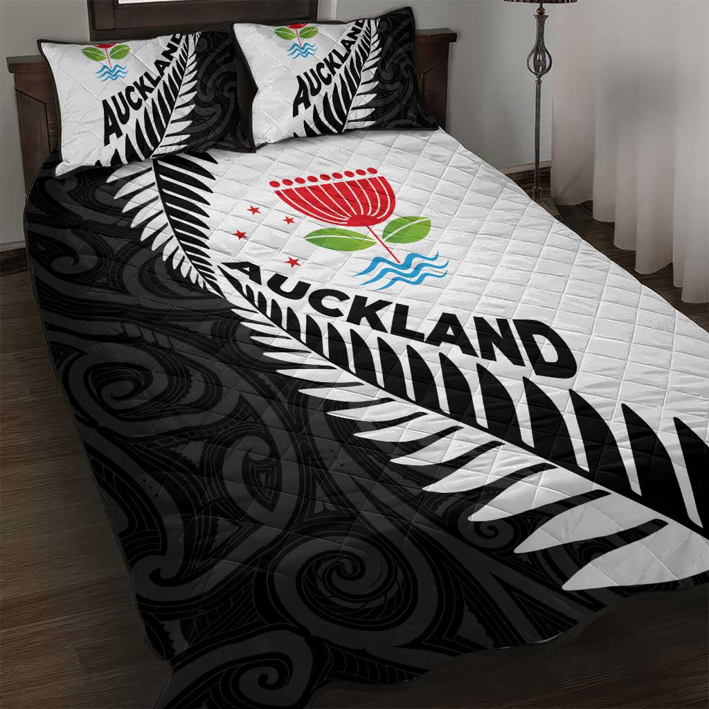 New Zealand Auckland Quilt Bed Set Auckland's Emblem and Silver Ferns - Maori Art Tattoo - Vibe Hoodie Shop