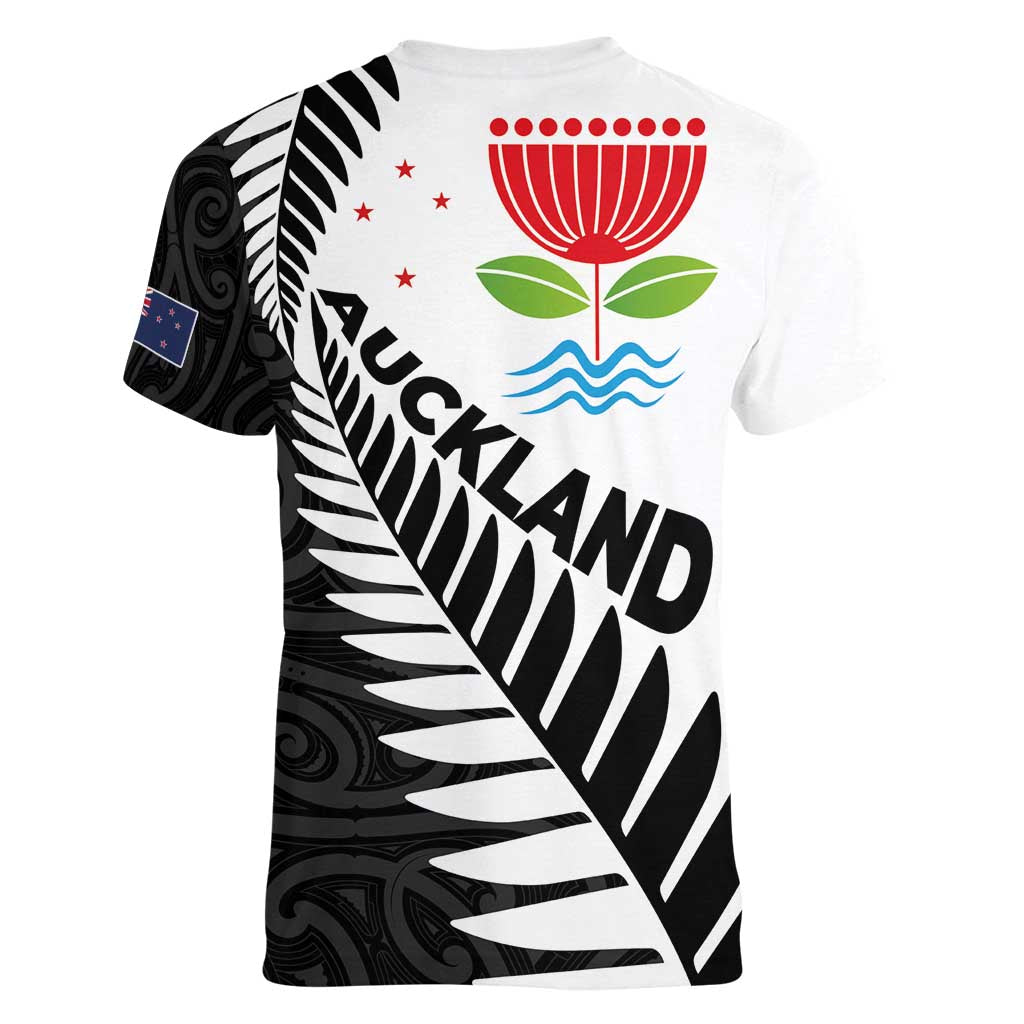 New Zealand Auckland Women V-Neck T-Shirt Auckland's Emblem and Silver Ferns - Maori Art Tattoo - Vibe Hoodie Shop