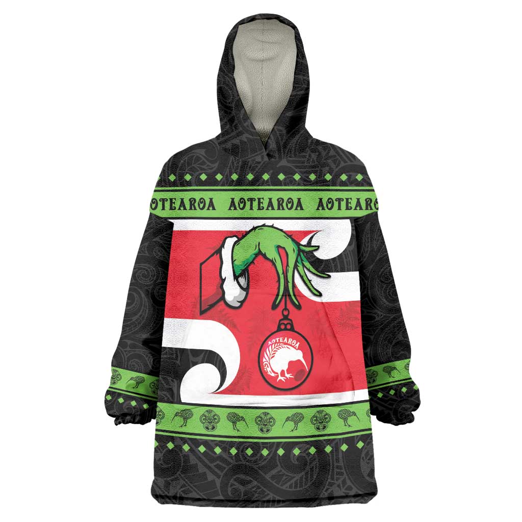 New Zealand Funny Christmas Wearable Blanket Hoodie Maori Tiki LT05 - Vibe Hoodie Shop