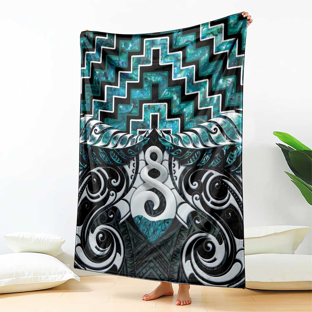 New Zealand Maori Blanket Poutama Pikorua Turquoise Paua Shell LT05 - Vibe Hoodie Shop