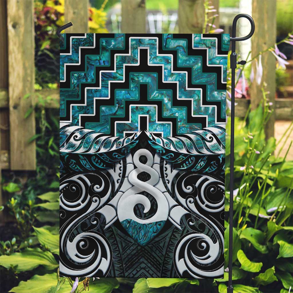 New Zealand Maori Garden Flag Poutama Pikorua Turquoise Paua Shell LT05 - Vibe Hoodie Shop