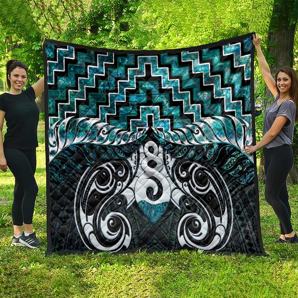 New Zealand Maori Quilt Poutama Pikorua Turquoise Paua Shell LT05 - Vibe Hoodie Shop