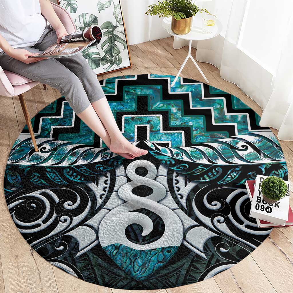 New Zealand Maori Round Carpet Poutama Pikorua Turquoise Paua Shell