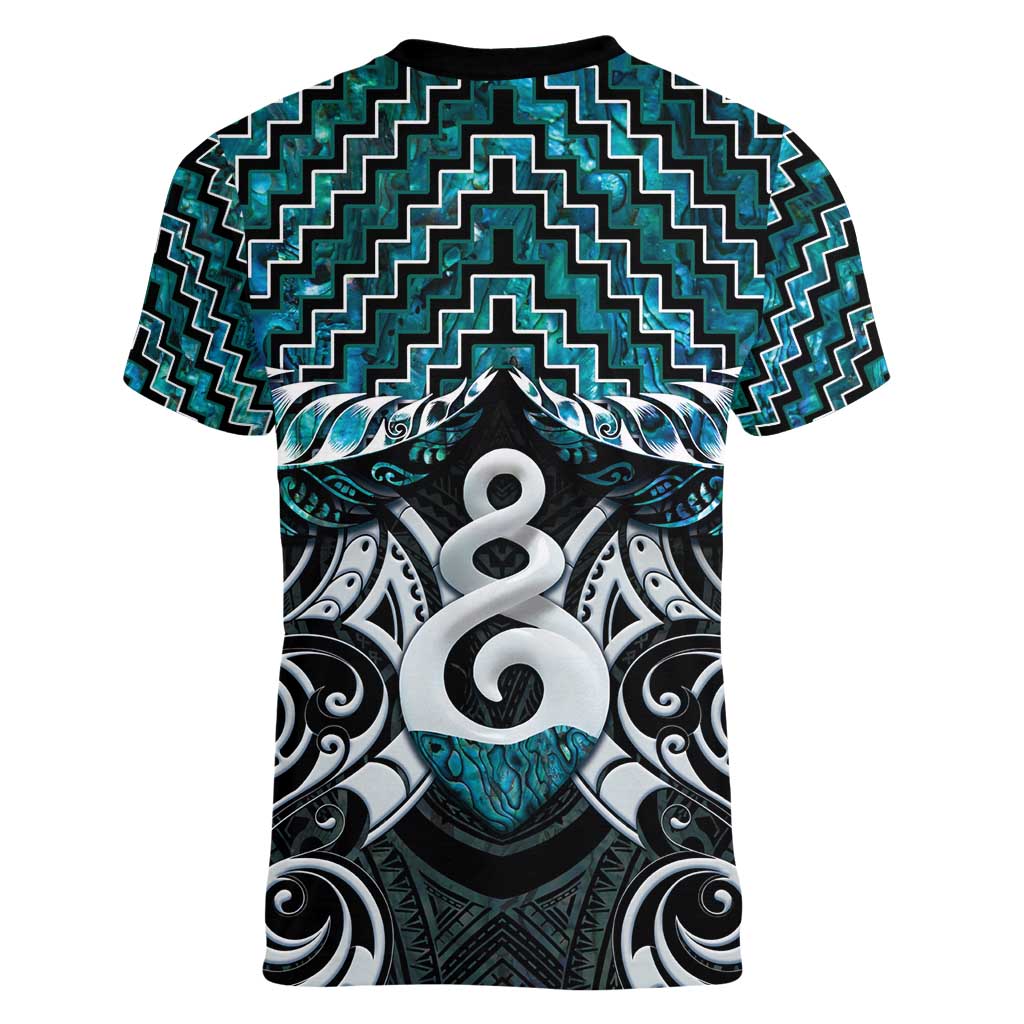 New Zealand Maori Women V-Neck T-Shirt Poutama Pikorua Turquoise Paua Shell LT05 - Vibe Hoodie Shop