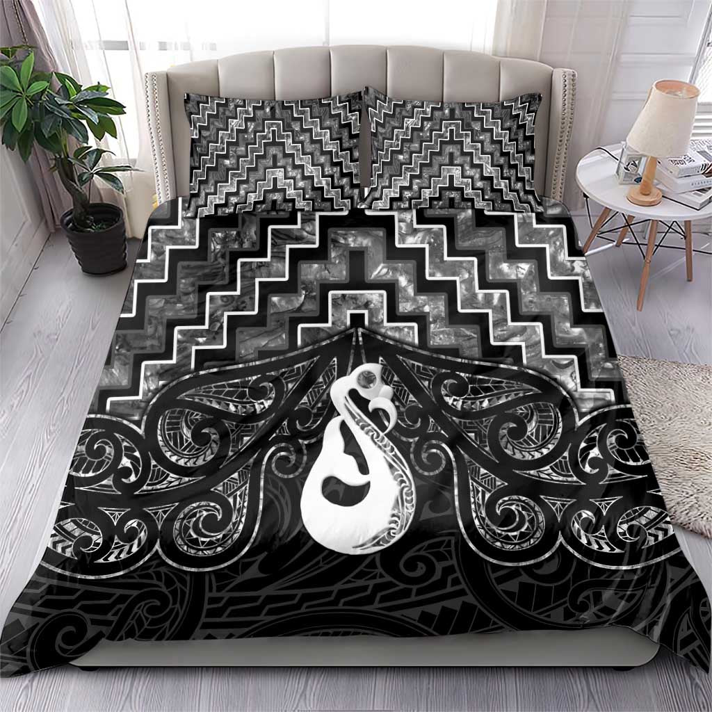 New Zealand Maori Bedding Set Poutama Manaia Black Paua Shell LT05 - Vibe Hoodie Shop