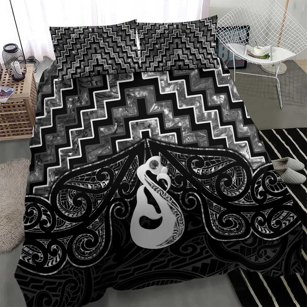 New Zealand Maori Bedding Set Poutama Manaia Black Paua Shell LT05 - Vibe Hoodie Shop