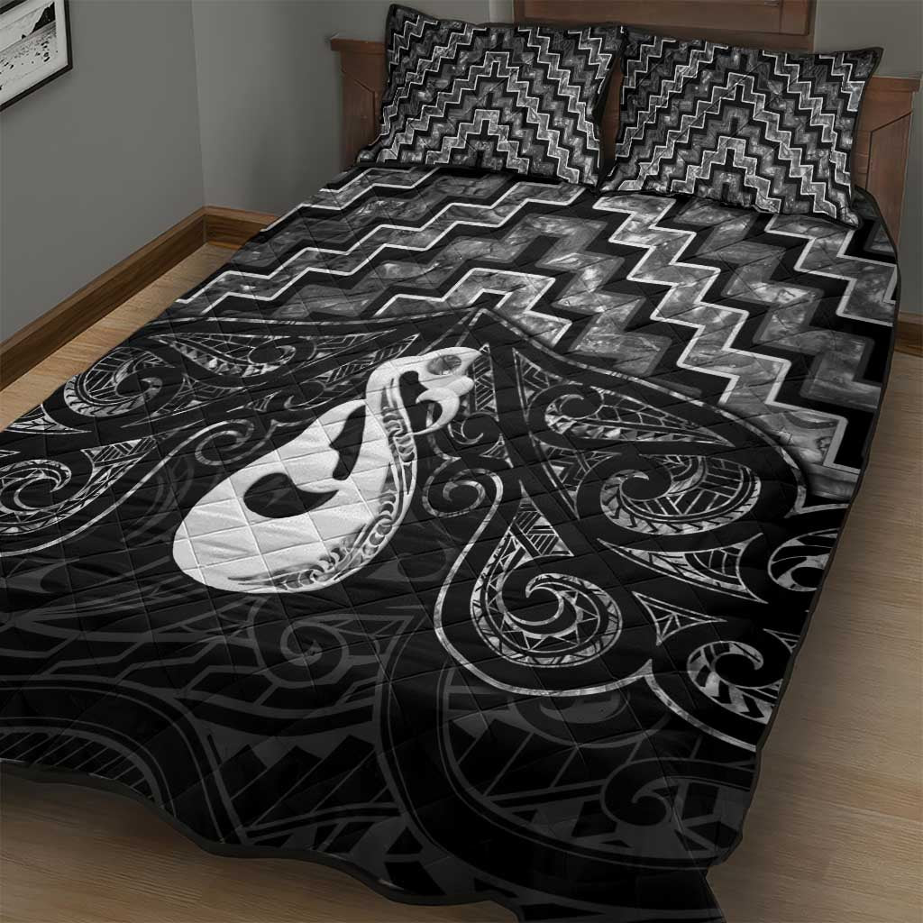 New Zealand Maori Quilt Bed Set Poutama Manaia Black Paua Shell LT05 - Vibe Hoodie Shop