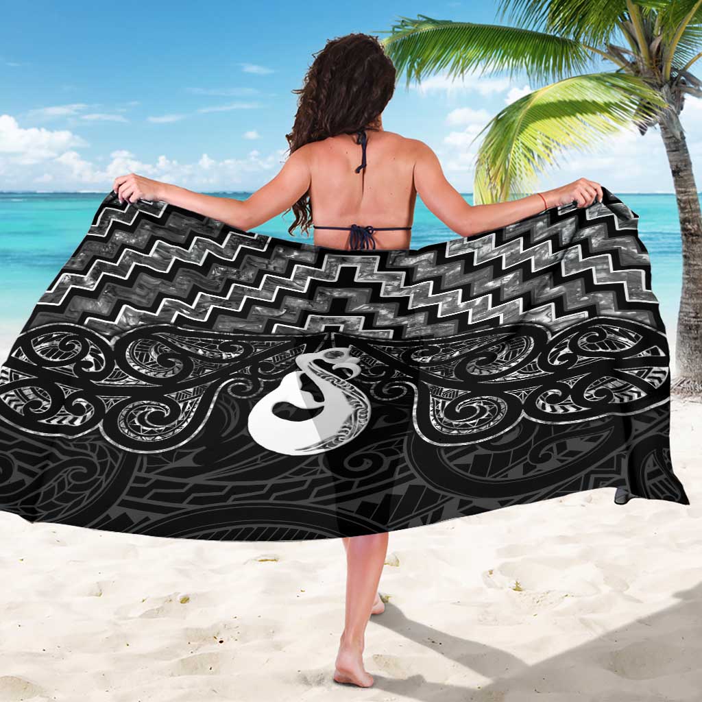 New Zealand Maori Sarong Poutama Manaia Black Paua Shell LT05 - Vibe Hoodie Shop