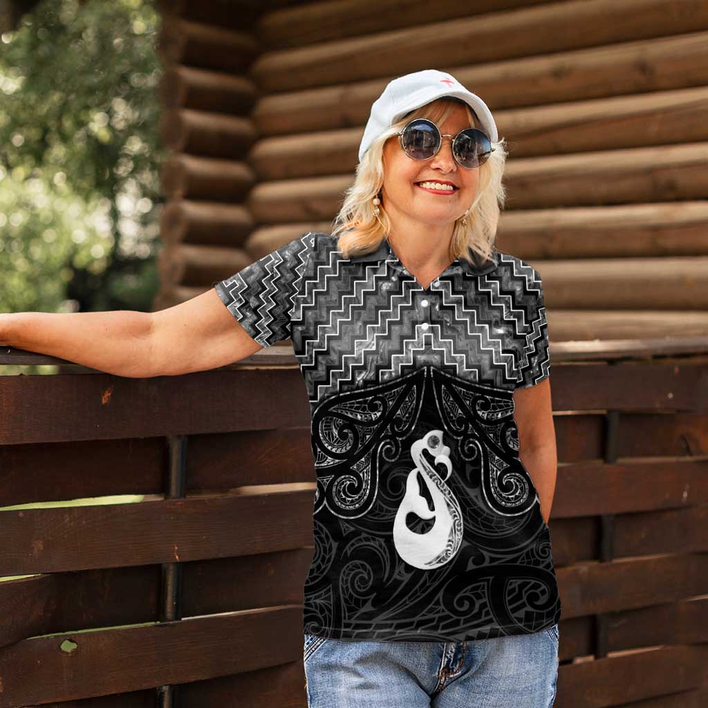 New Zealand Maori Women Polo Shirt Poutama Manaia Black Paua Shell LT05 - Vibe Hoodie Shop