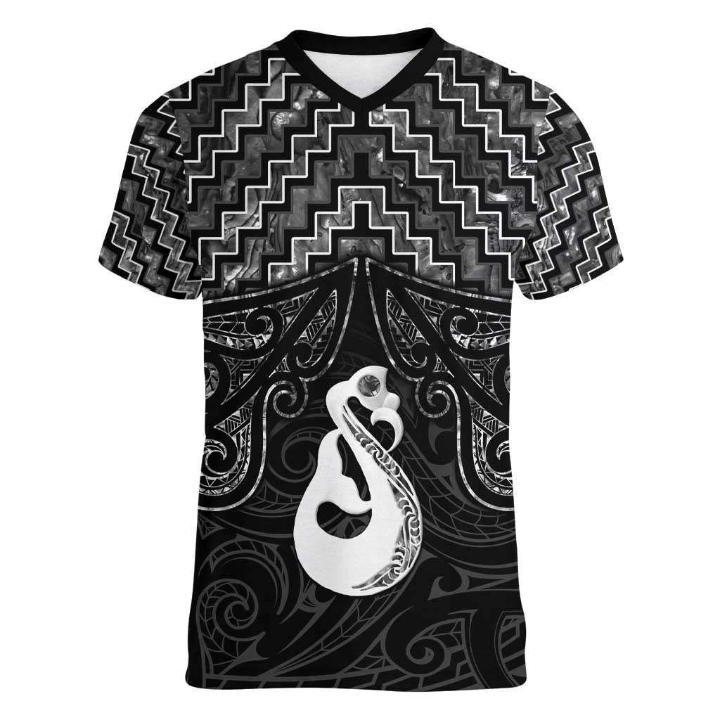 New Zealand Maori Women V-Neck T-Shirt Poutama Manaia Black Paua Shell LT05 - Vibe Hoodie Shop