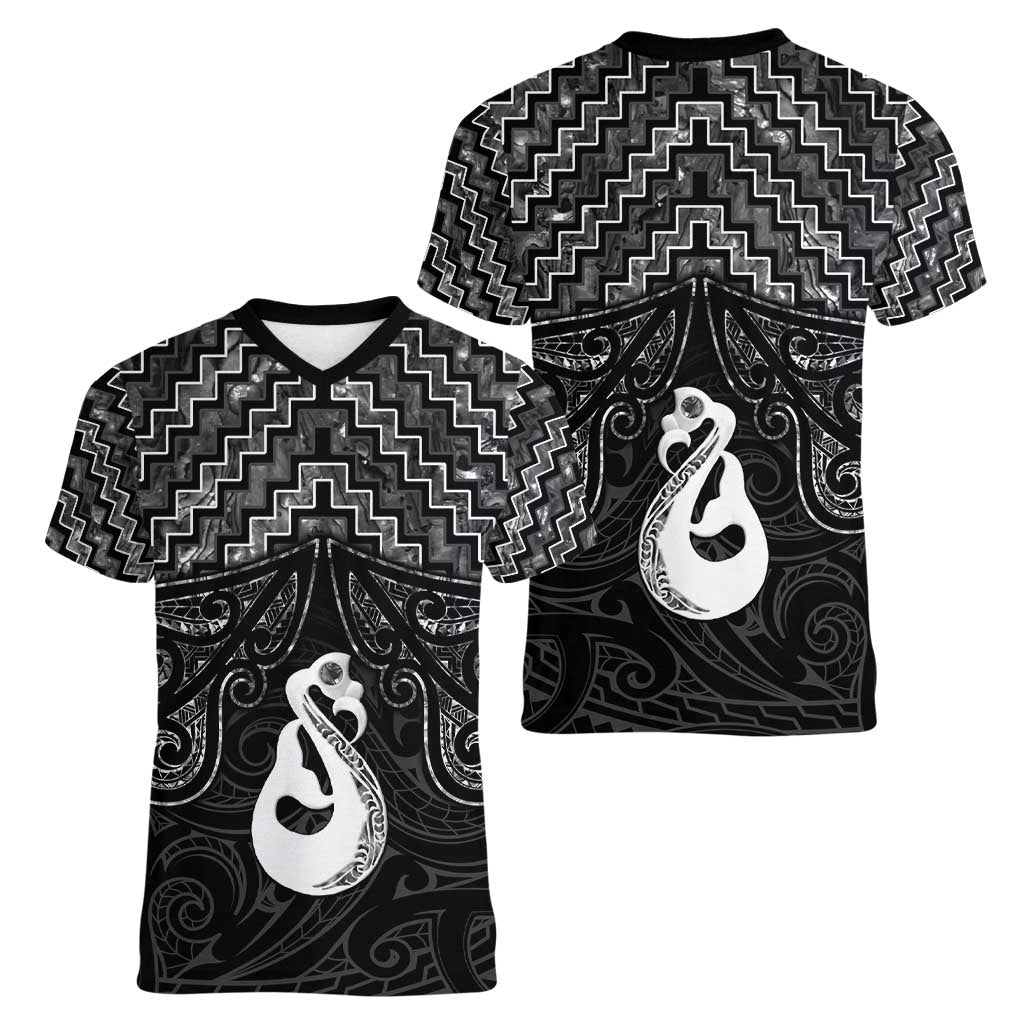 New Zealand Maori Women V-Neck T-Shirt Poutama Manaia Black Paua Shell LT05 - Vibe Hoodie Shop