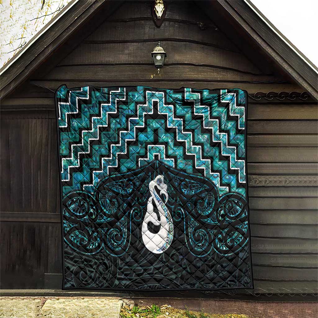 New Zealand Maori Quilt Poutama Manaia Turquoise Paua Shell LT05 - Vibe Hoodie Shop