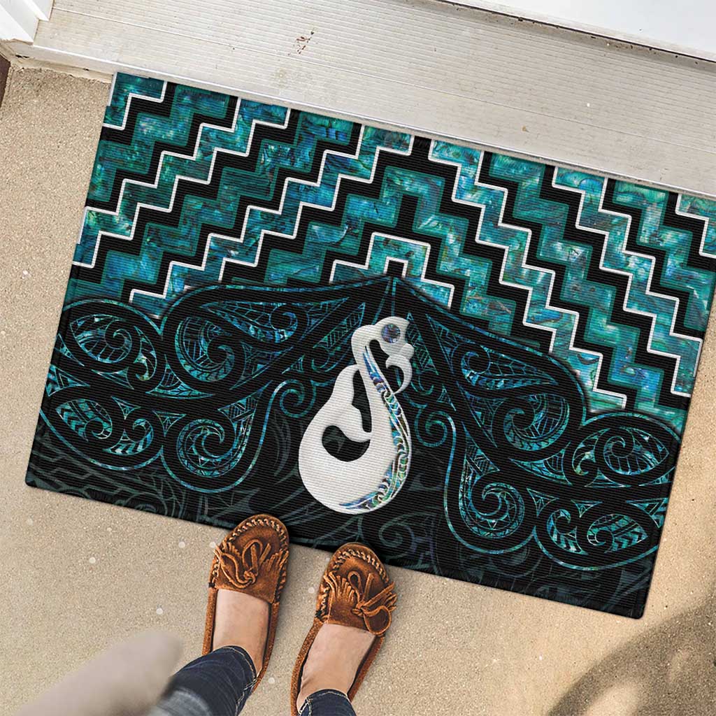 New Zealand Maori Rubber Doormat Poutama Manaia Turquoise Paua Shell