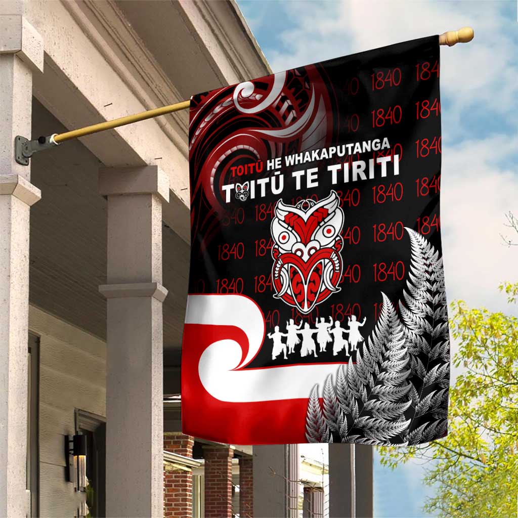Aotearoa Toitu He Whakaputanga Garden Flag Toitu Te Tiriti O Waitangi LT05 - Vibe Hoodie Shop