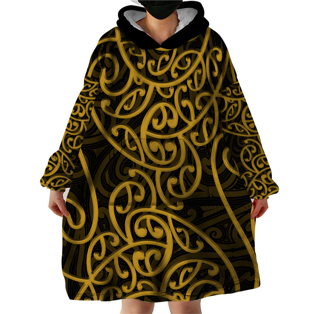 New Zealand Wearable Blanket Hoodie Maori Pattern Gold - Vibe Hoodie Shop