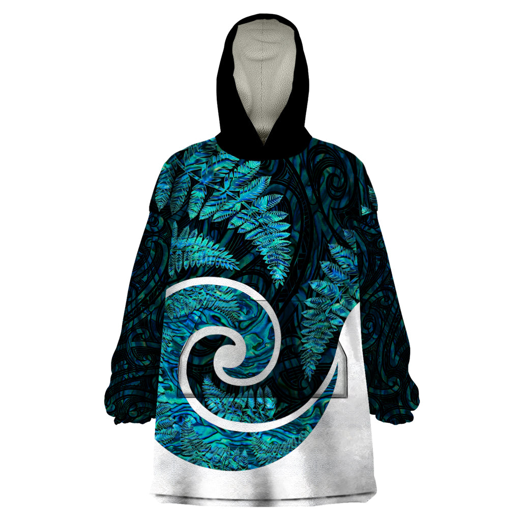 New Zealand Wearable Blanket Hoodie Maori With Silver Fern Papua Shell Green Ver.1 - Vibe Hoodie Shop