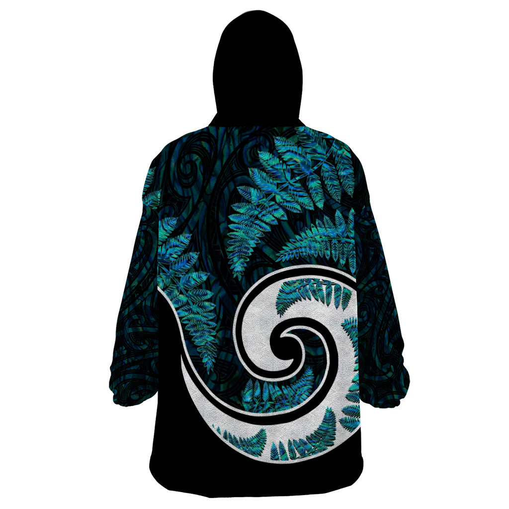 New Zealand Wearable Blanket Hoodie Maori With Silver Fern Papua Shell Green Ver.2 - Vibe Hoodie Shop