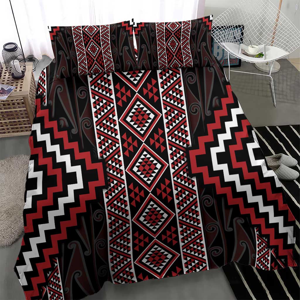 Red Tukutuku Pattern Aotearoa Bedding Set Niho Taniwha and Puhoro Motifs - Vibe Hoodie Shop
