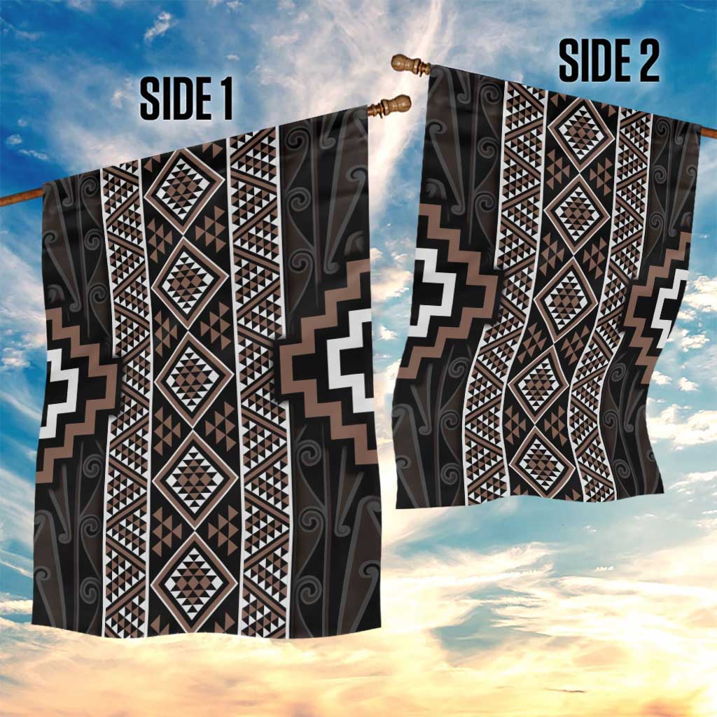 Classic Tukutuku Pattern Aotearoa Garden Flag Niho Taniwha and Puhoro Motifs - Vibe Hoodie Shop