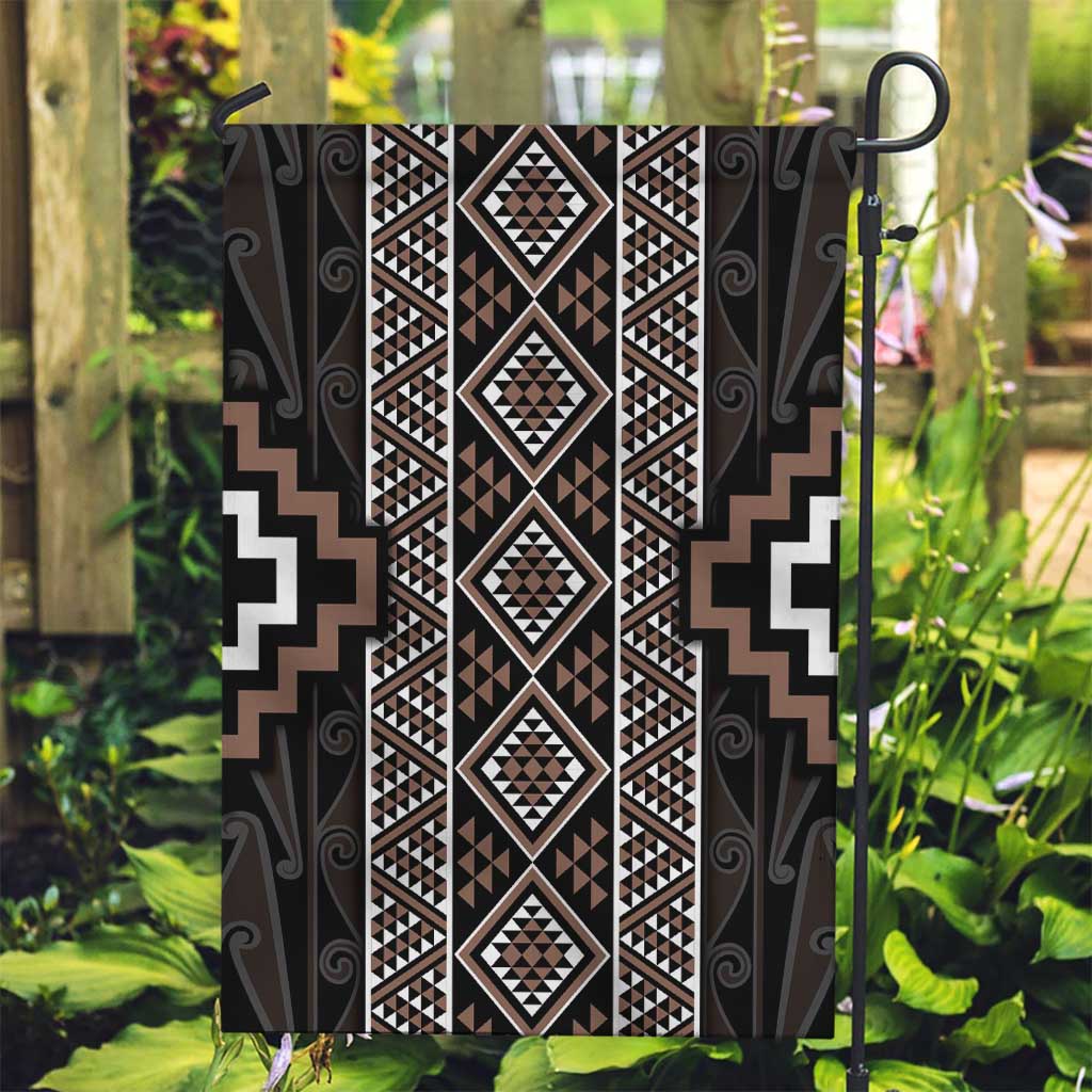 Classic Tukutuku Pattern Aotearoa Garden Flag Niho Taniwha and Puhoro Motifs - Vibe Hoodie Shop