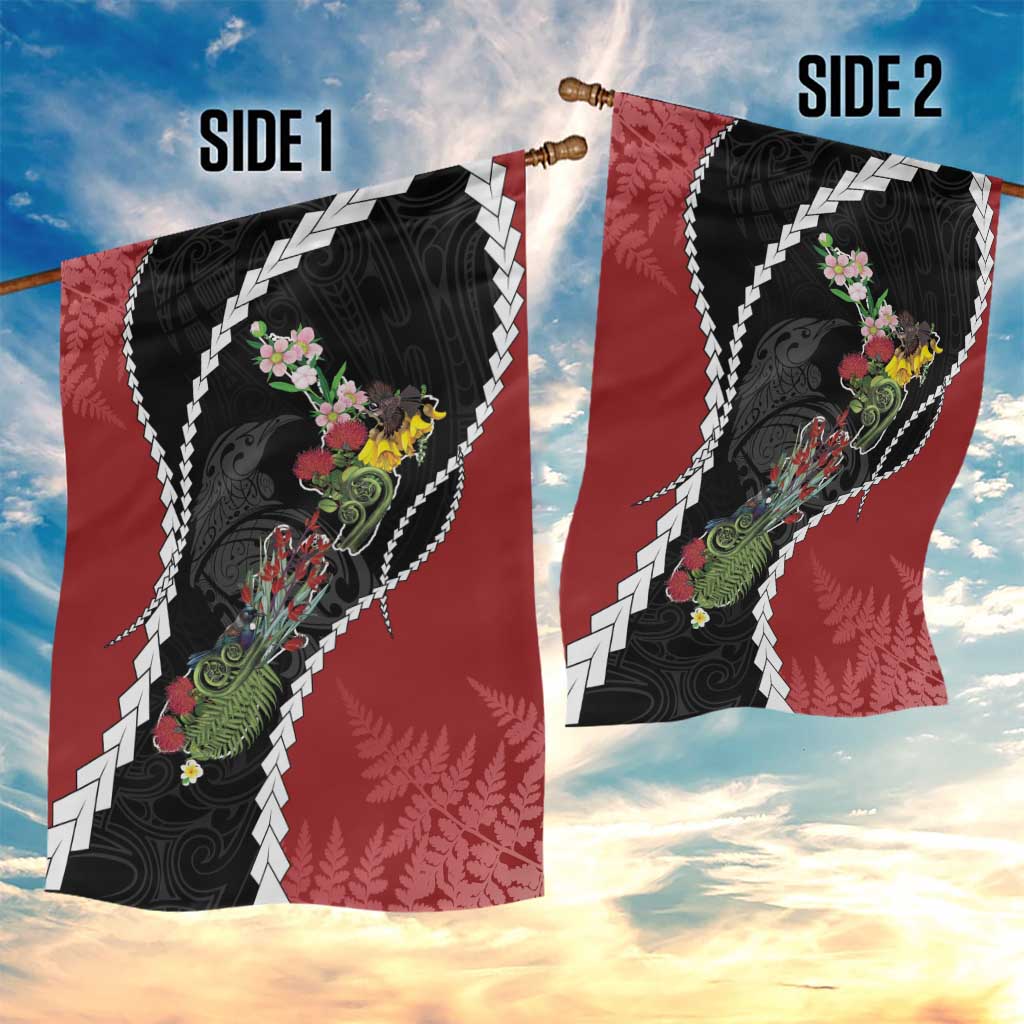 New Zealand Christmas Garden Flag Flora Map with Birds - Vibe Hoodie