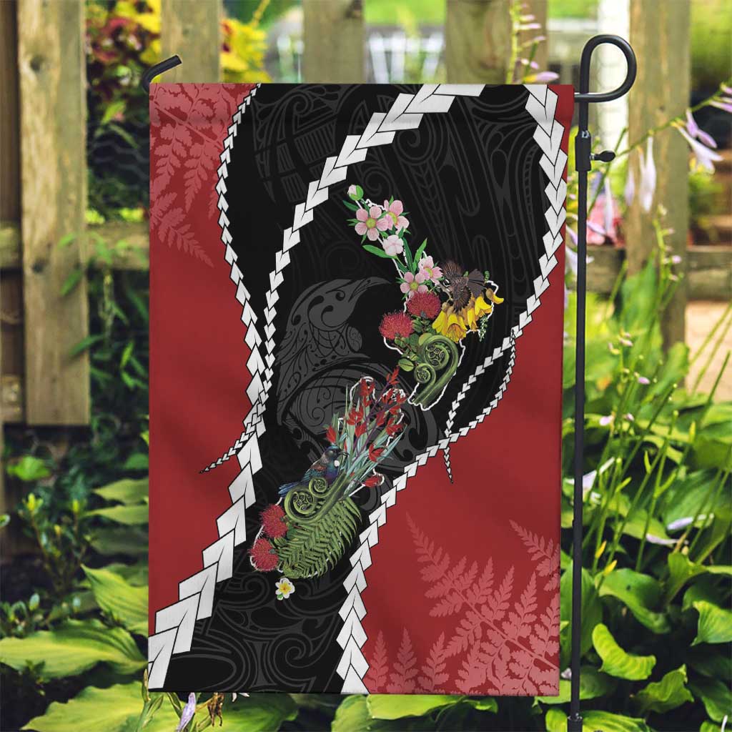 New Zealand Christmas Garden Flag Flora Map with Birds - Vibe Hoodie