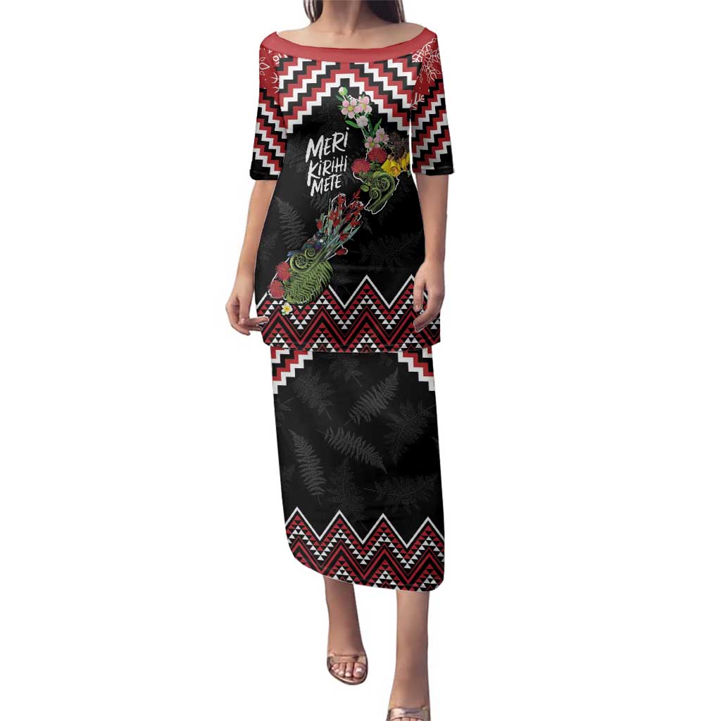 New Zealand Christmas Taniko Poutama Family Matching Puletasi and Hawaiian Shirt Flora Map with Birds - Vibe Hoodie