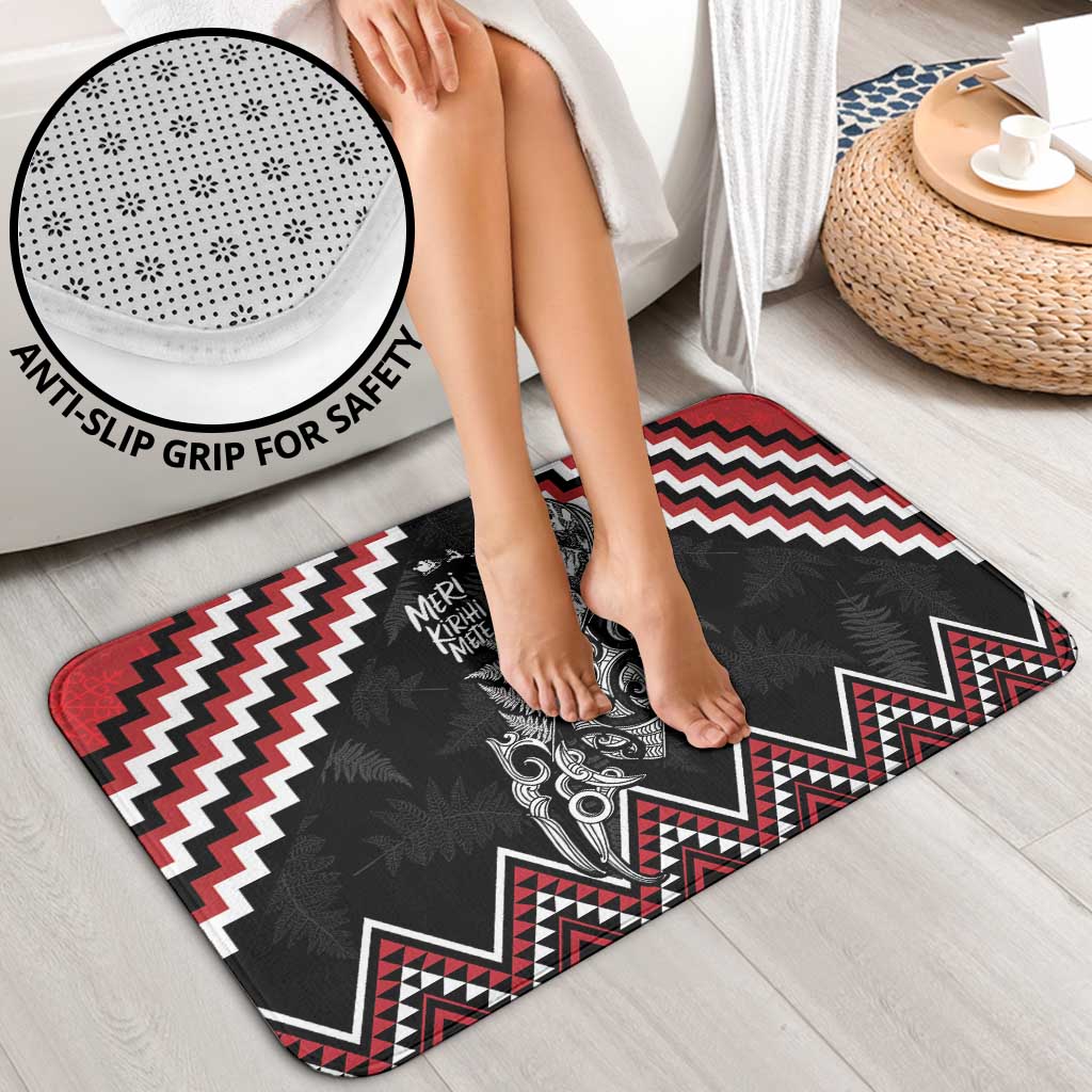 New Zealand Christmas Taniko Poutama Bathroom Set Mountainscape Maori Fern - Vibe Hoodie