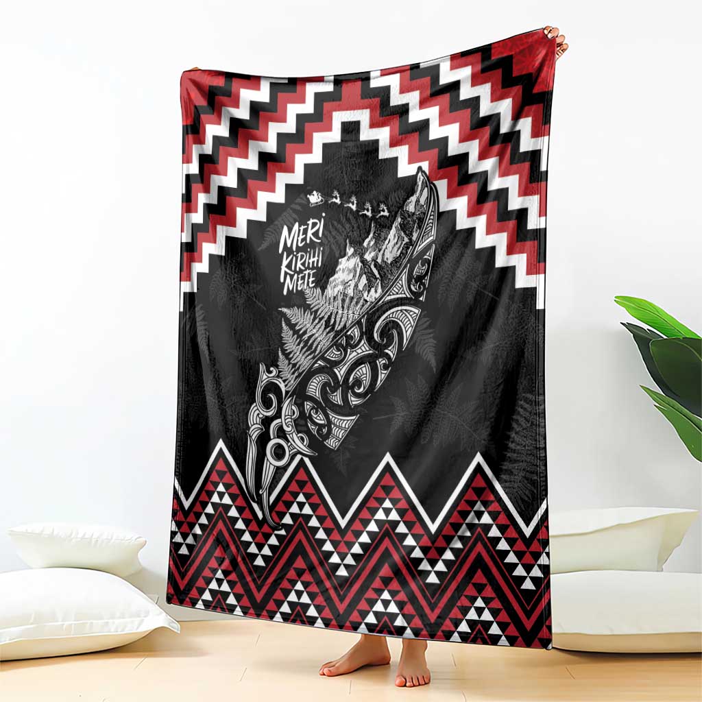 New Zealand Christmas Taniko Poutama Blanket Mountainscape Maori Fern - Vibe Hoodie