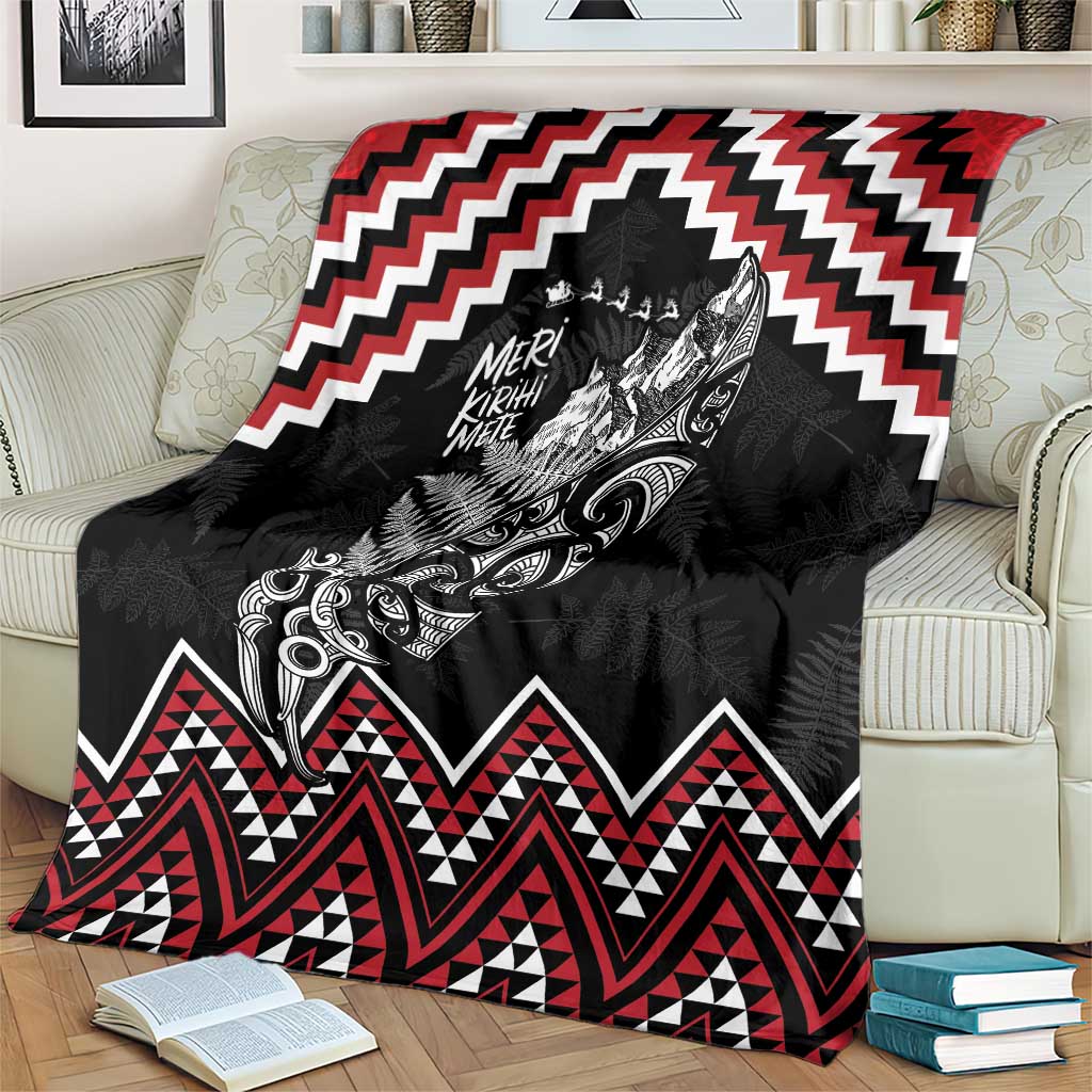 New Zealand Christmas Taniko Poutama Blanket Mountainscape Maori Fern - Vibe Hoodie