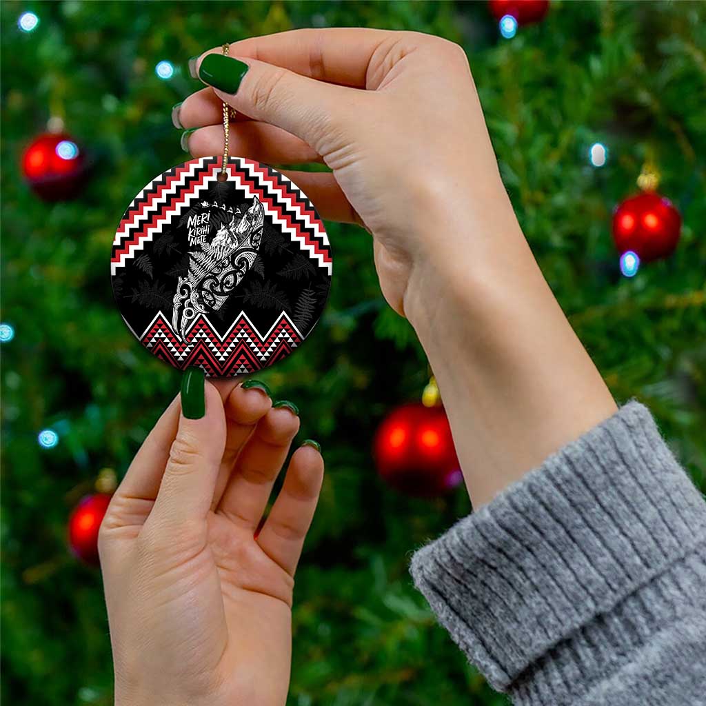 New Zealand Christmas Taniko Poutama Ceramic Ornament Mountainscape Maori Fern - Vibe Hoodie