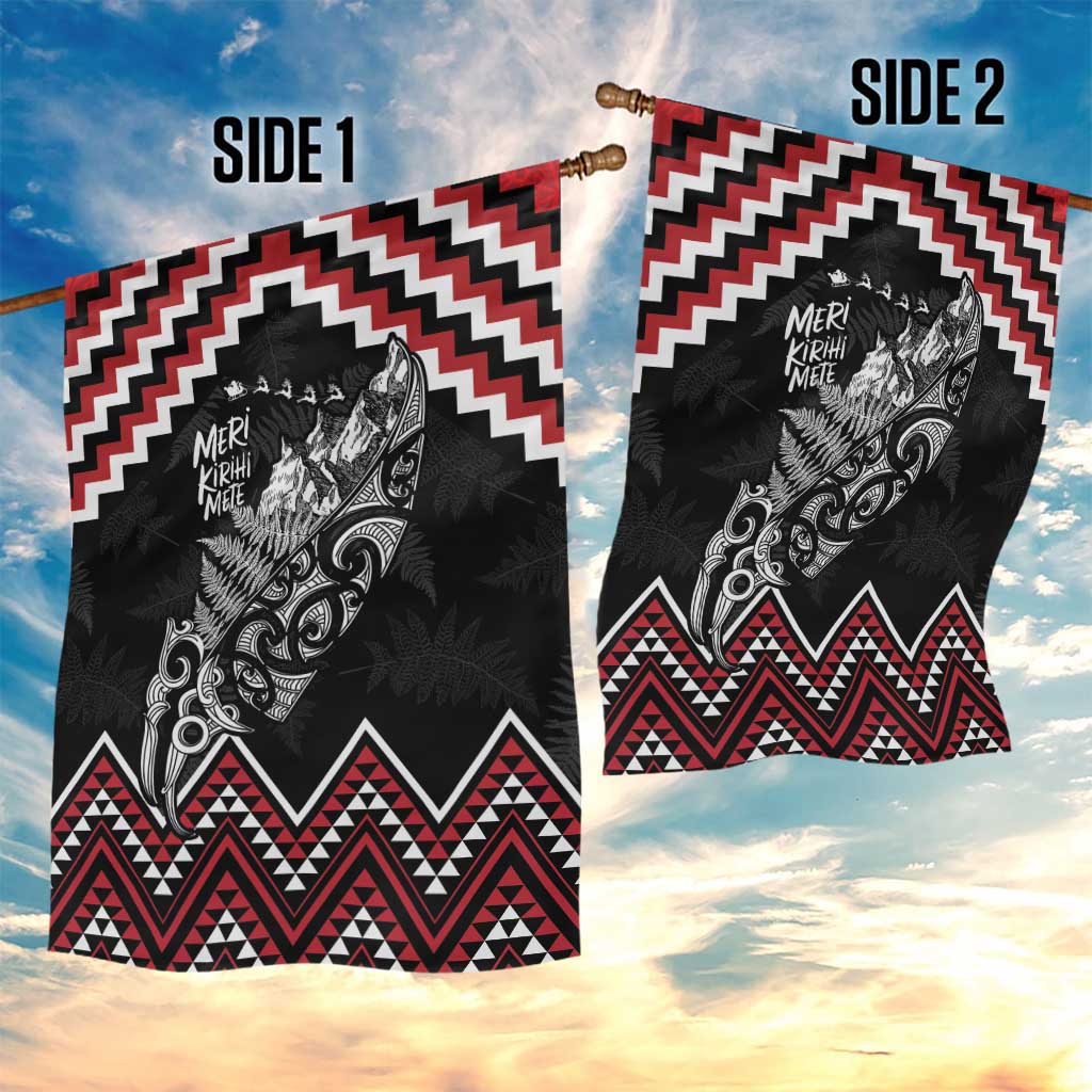 New Zealand Christmas Taniko Poutama Garden Flag Mountainscape Maori Fern - Vibe Hoodie