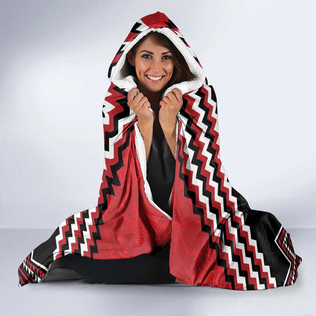 New Zealand Christmas Taniko Poutama Hooded Blanket Mountainscape Maori Fern - Vibe Hoodie