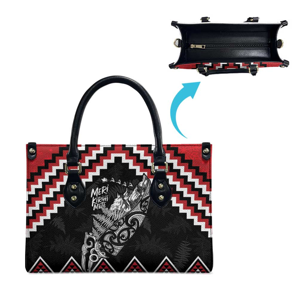 New Zealand Christmas Taniko Poutama Leather Bag Mountainscape Maori Fern - Vibe Hoodie