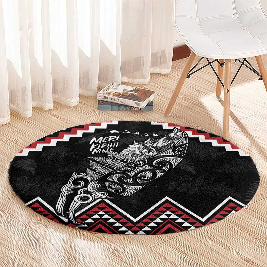 New Zealand Christmas Taniko Poutama Round Carpet Mountainscape Maori Fern - Vibe Hoodie