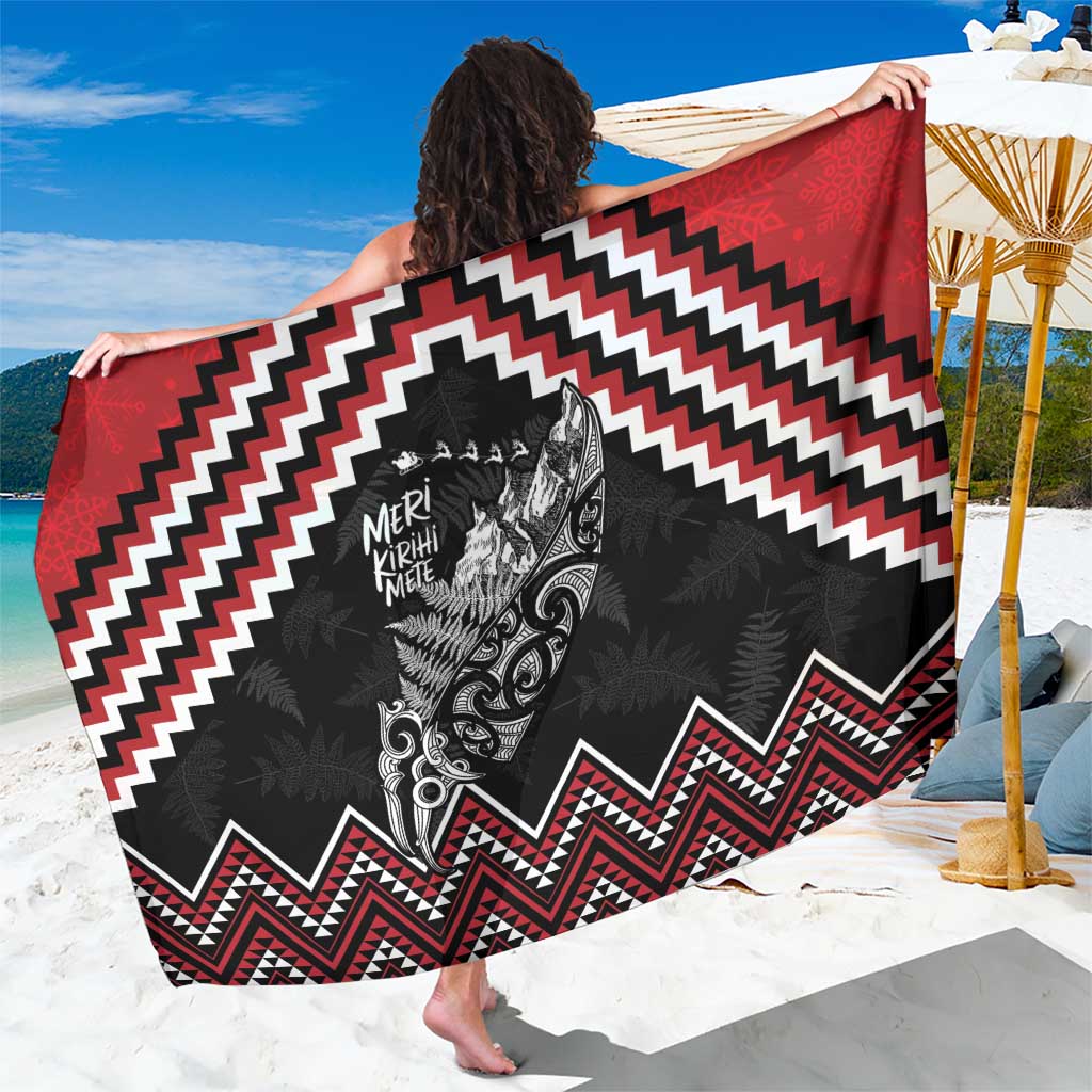 New Zealand Christmas Taniko Poutama Sarong Mountainscape Maori Fern - Vibe Hoodie