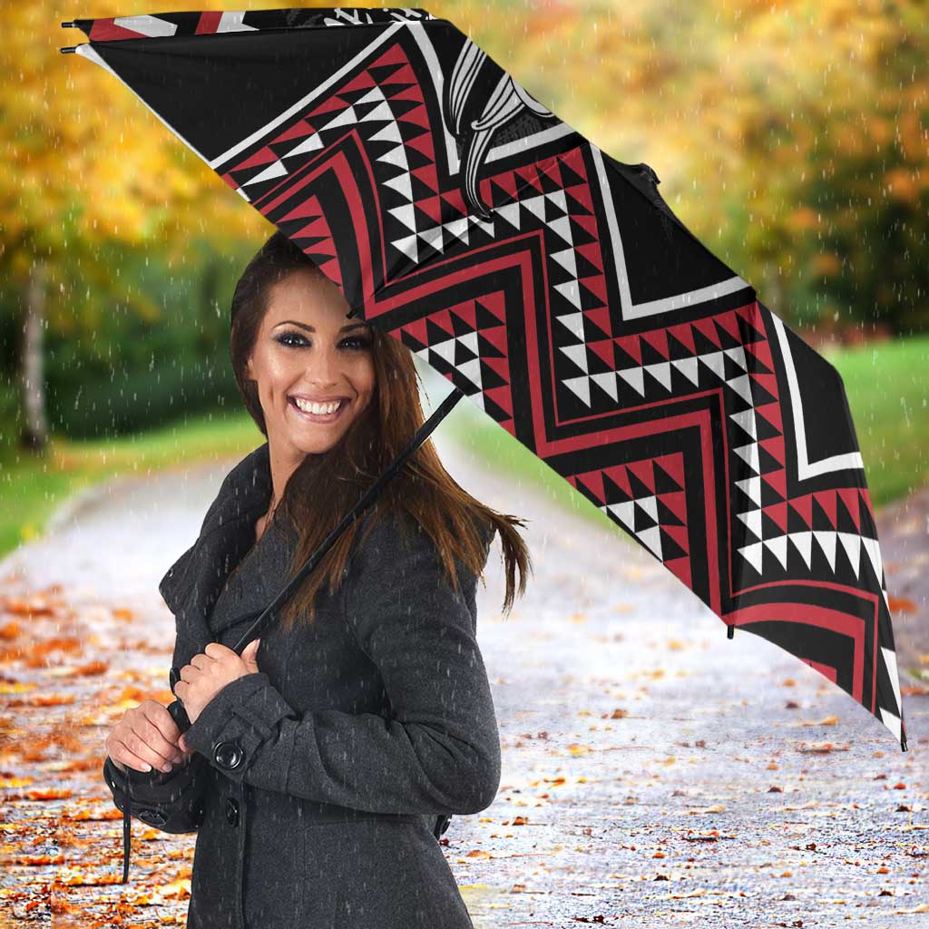 New Zealand Christmas Taniko Poutama Umbrella Mountainscape Maori Fern - Vibe Hoodie