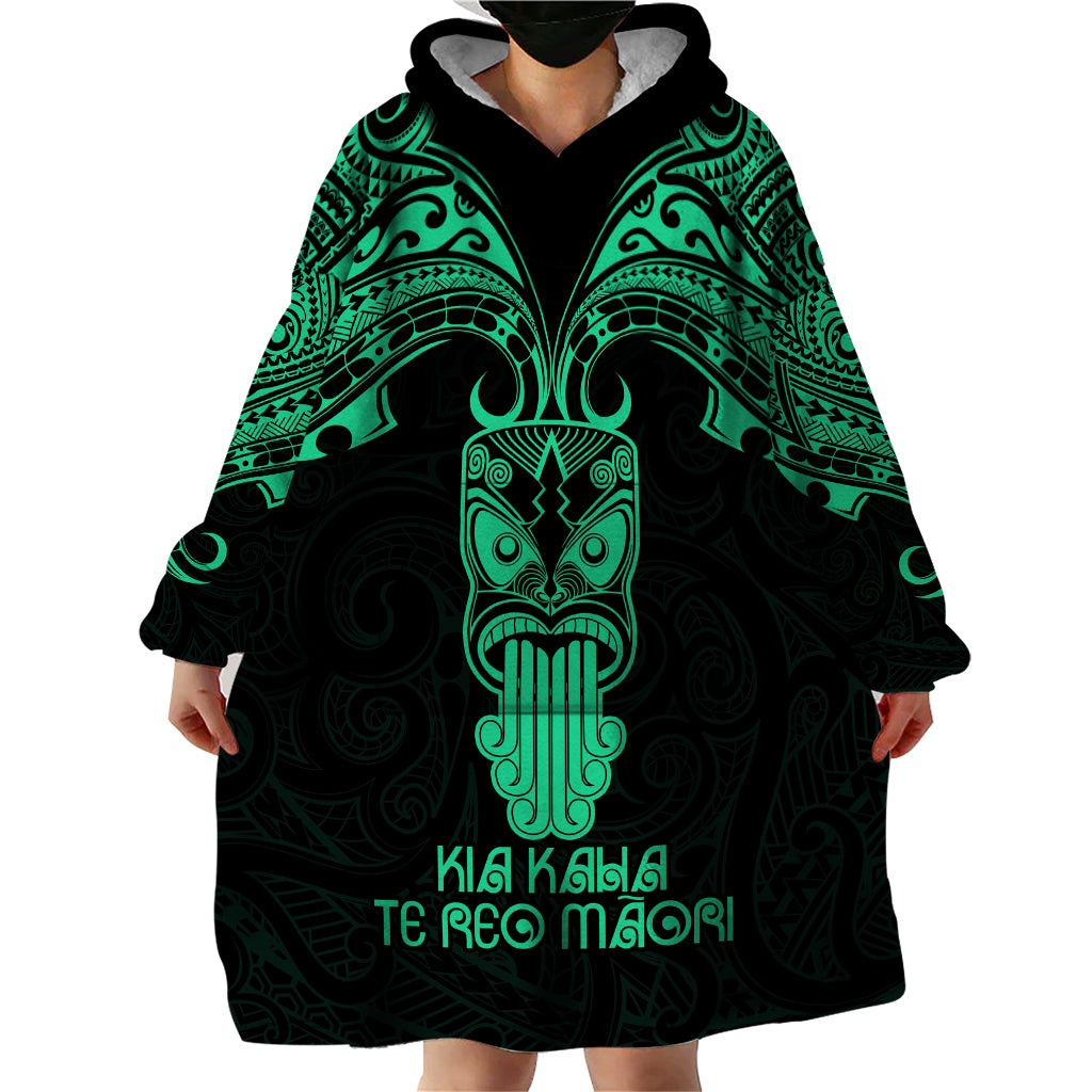 Personalised New Zealand Te Reo Maori Wearable Blanket Hoodie Kia Kaha Maori Language Week Green Style - Vibe Hoodie Shop